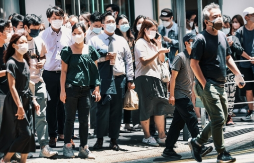 港企薪酬调整审慎有度 2026年雇员平均加薪2.8% 明年预期微涨至2.9%