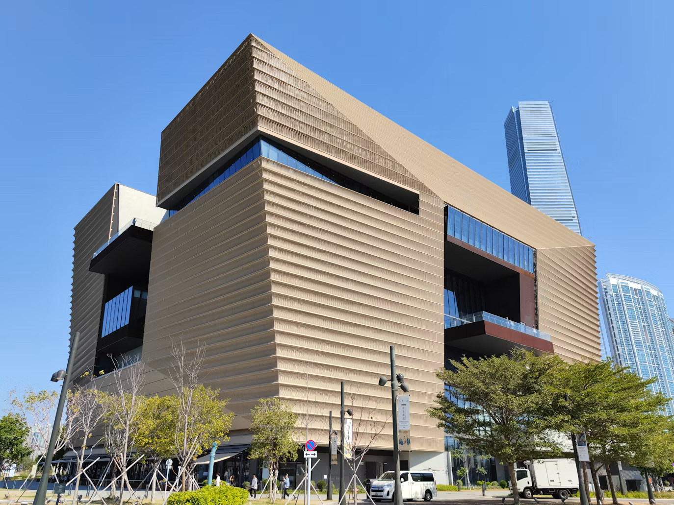 香港故宮「清宮製造與當代設計」今開幕　逾150件文物呈現清代宮廷工藝