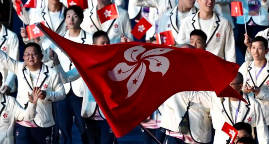 港隊54面獎牌寫新一頁 亞運閉幕李卡度持旗進場